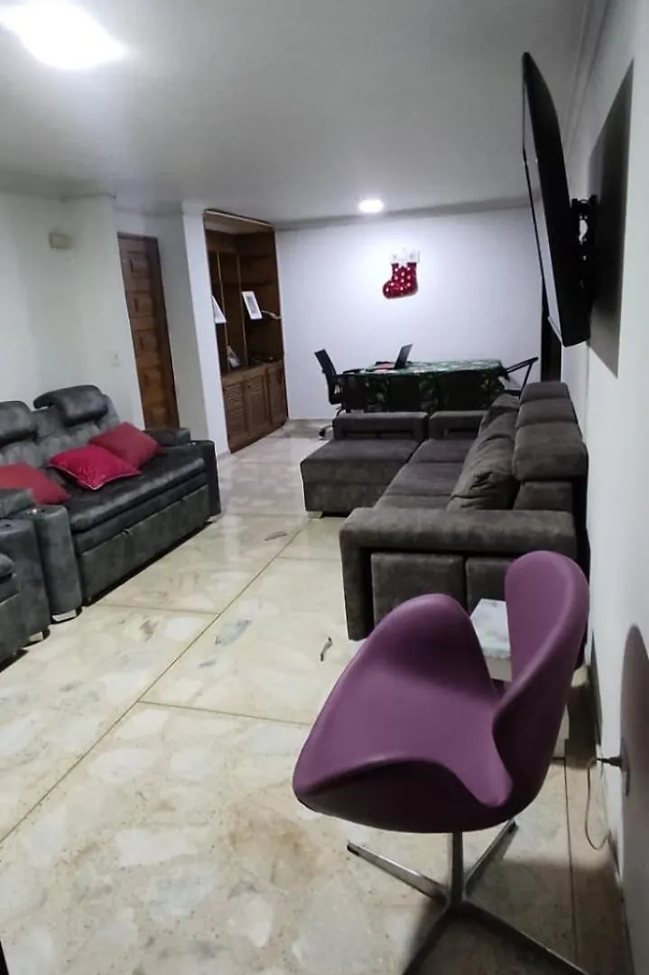 Apartamento Cerca Al Estadio Μεντεγίν Διαμέρισμα